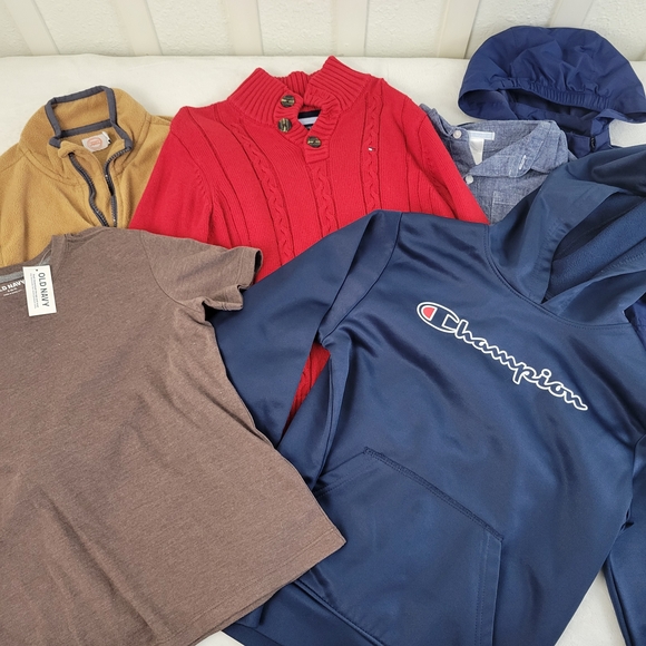 Boy's Clothing Bundle Size Small - Picture 1 of 7